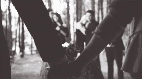 The Vampire Diaries GIF - Funeral Sad Crying GIFs