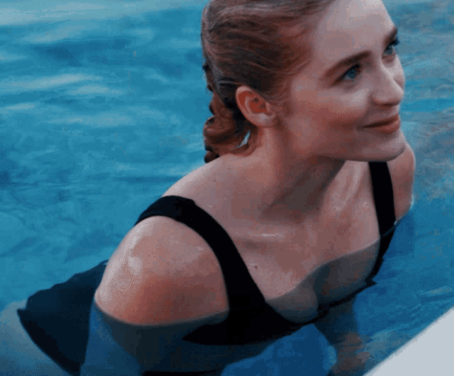 Girl In Pool2colorful Colorized GIF - Girl In Pool2colorful Colorized Pool GIFs