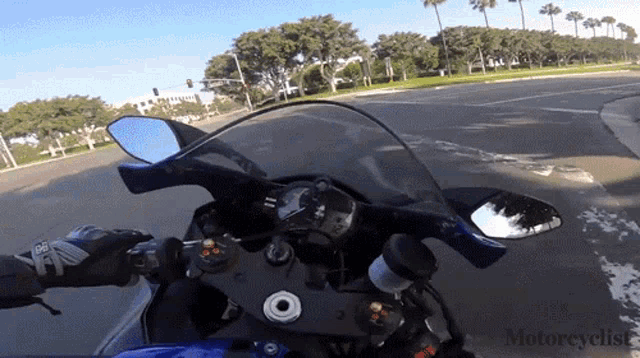 Driving Turning GIF - Driving Turning Motorcycle GIFs