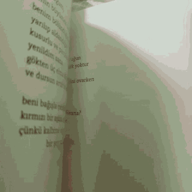 a book is open to a page that says ' mak ' at the top