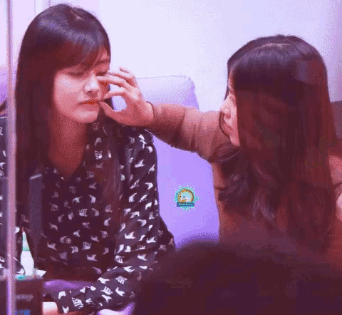 Gygee GIF