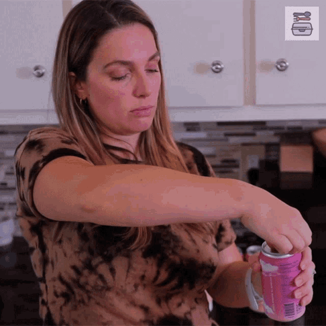 Opening A Soda Can Emily Brewster GIF - Opening A Soda Can Emily Brewster Food Box Hq GIFs