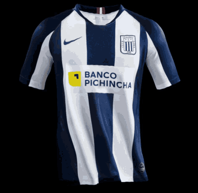 a blue and white striped shirt says banco pichincha on the front