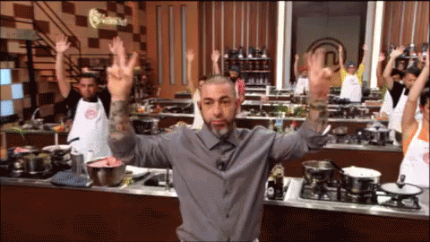 Mãos Pro Alto GIF - Master Chef Chefs Hands Up GIFs