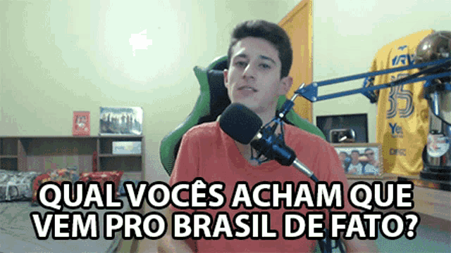 Qual Voces Acham Que Vem Pro Brasil De Fato Cartola News GIF - Qual Voces Acham Que Vem Pro Brasil De Fato Cartola News Jogadores Brasileiros GIFs