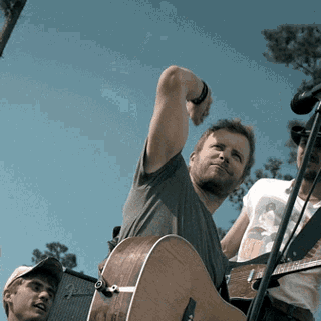 Supporting Dierks Bentley GIF - Supporting Dierks Bentley 5150song GIFs