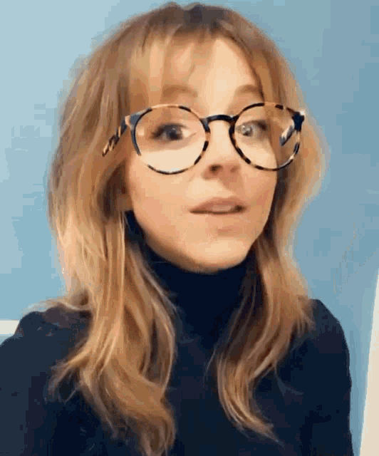 Lindsey Stirling Quote GIF - Lindsey Stirling Quote Glasses GIFs