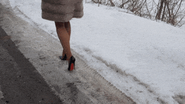 High Heels Snow GIF - High Heels Heels Snow GIFs