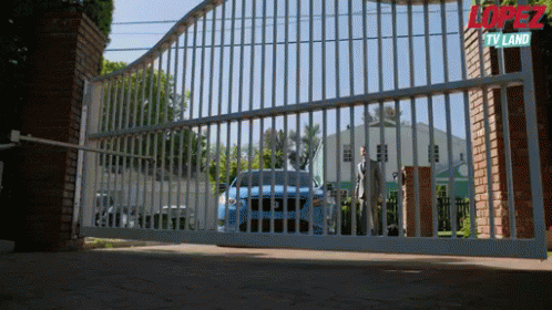 Chebby Gate GIF - George Lopez Car Chebby GIFs