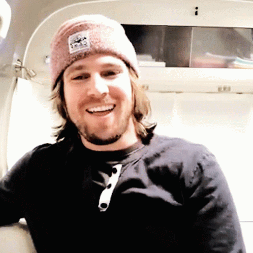 Stephen Amell Handsome GIF - Stephen Amell Handsome Happy GIFs