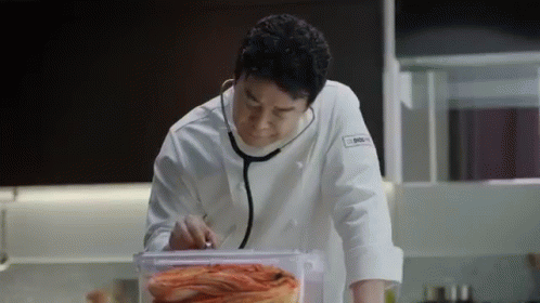 김치 의사 GIF - Kimchi Doctor Korean GIFs