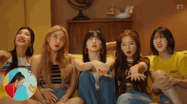 Umpahumpah Redvelvet GIF