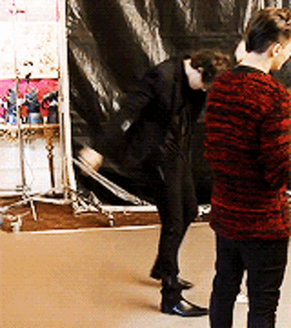 Harry Styles Silly Dance GIF - Harry Styles Silly Dance Cute GIFs
