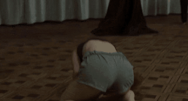 Suspiria Suspíria A Dança Do Medo GIF - Suspiria Suspíria A Dança Do Medo Dakota Johnson GIFs