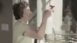 Housewife Cleaning GIF - Housewife Cleaning Pain GIFs