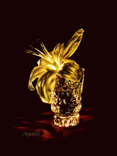 Gold Flowers GIF - Gold Flowers GIFs