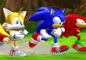 sonic the hedgehog tails and knuckles are running in a game