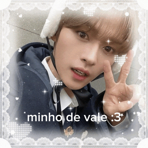 a picture of a young man with the caption minho de vale 3 *