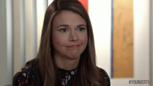 Liza Nervous GIF - Younger Tv Younger Tv Land GIFs