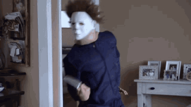 Michael Myers Practicing My Stabbing GIF - Michael Myers Practicing My Stabbing Stabbing GIFs