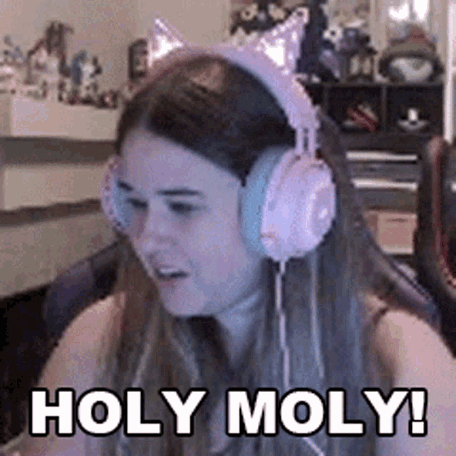 Holy Moly Cassie GIF - Holy Moly Cassie Cutieroosr GIFs