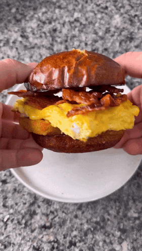 Pretzel Bun Breakfast Sandwich Breakfast GIF - Pretzel Bun Breakfast Sandwich Breakfast Sandwich GIFs