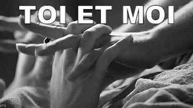 Toi Et Moi GIF - Toi Et Moi Holding Hands Love GIFs