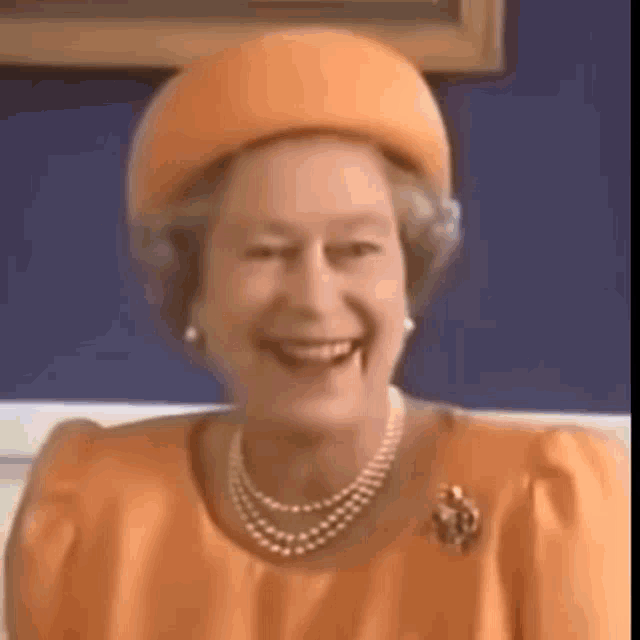 Elizabeth Ii Queen Elizabeth Ii GIF - Elizabeth Ii Queen Elizabeth Ii Queen Of England GIFs