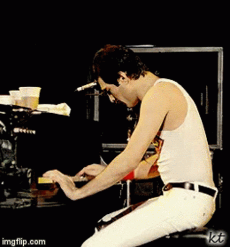 80s Freddie Freddie Piano GIF - 80s Freddie Freddie Piano Kelsisman GIFs