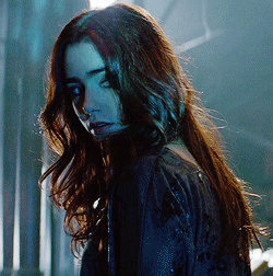 Lily Collins Clary Fray GIF - Lily Collins Clary Fray GIFs