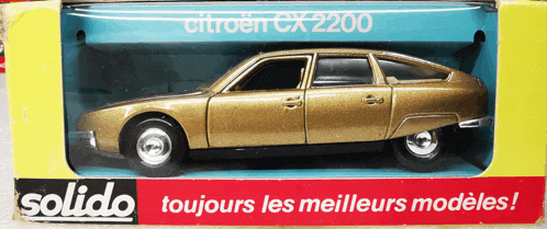 a solido toy car in a box that says citroen cx2200