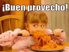 a little girl is eating spaghetti with a fork and knife and the caption says buen provechol