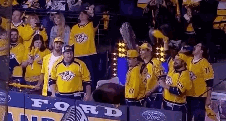 Fans Cheering GIF - Fans Cheering Nashville Predators GIFs