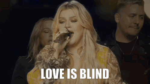 Kelly Clarkson Mine GIF - Kelly Clarkson Mine Love Is Blind GIFs