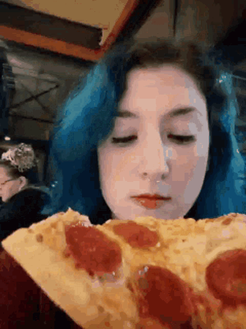 Pizza Hungry GIF - Pizza Hungry Bite GIFs