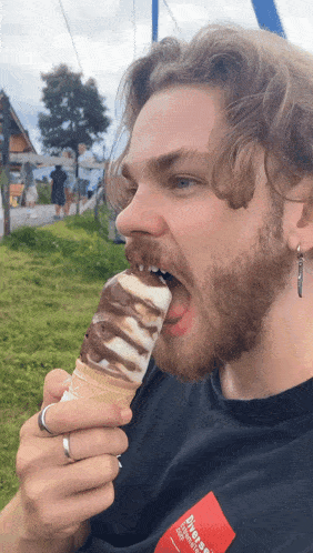 Lody GIF