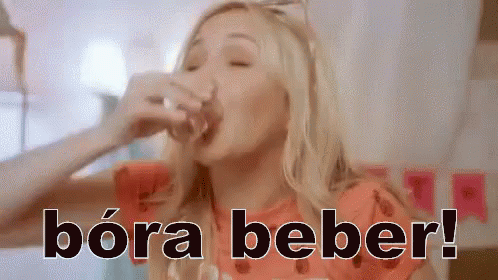 Mulher Bebendo  / Bóra Beber / Pronto Pro Rolê / Beber Todas GIF - Drinking Bottoms Up Lets Drink GIFs