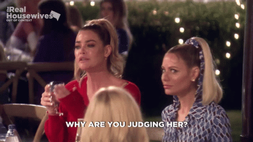 Denise Rhobh Judging Judging GIF - Denise Rhobh Judging Judging Denise Richards GIFs