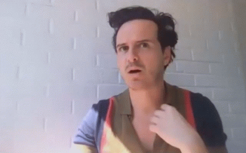 Andrew Scott Hikes GIF - Andrew Scott Hikes Cant Look GIFs