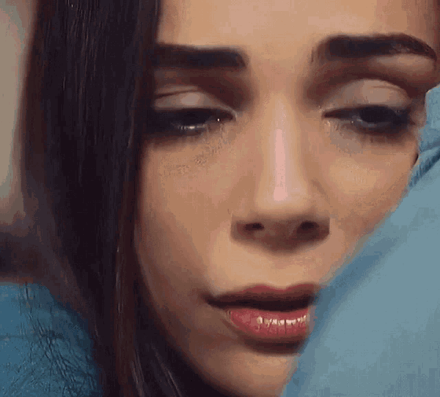 Yağmur Tanrısevsin Ayfer GIF