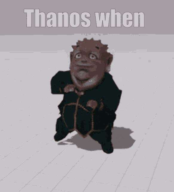 Thanos Picknick GIF - Thanos Picknick GIFs