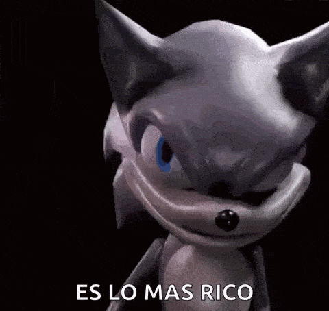a close up of a sonic the hedgehog with the words `` es lo mas rico '' written on the bottom .