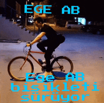 Bisiklet Ege Ab Bisiklet Sürüyor GIF - Bisiklet Ege Ab Bisiklet Sürüyor Ege Ab GIFs