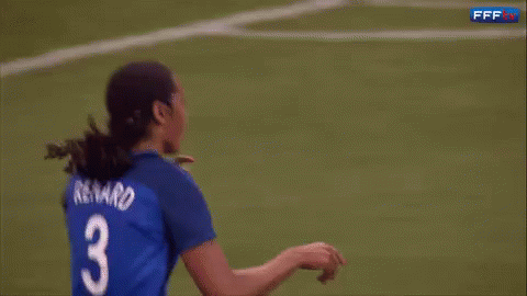 Wendie Renard GIF - Wendie Renard Equipe De France Football Feminin GIFs