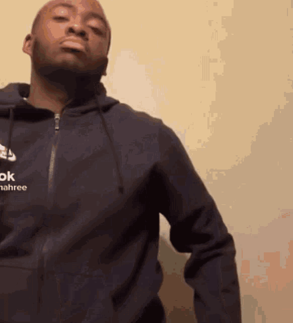 24kivy Goolir GIF