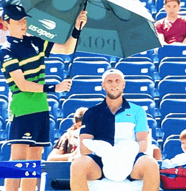 Denis Kudla Umbrella GIF - Denis Kudla Umbrella Tennis GIFs
