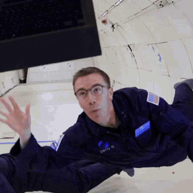 Floating In The Air Austin Evans GIF - Floating In The Air Austin Evans Zero G GIFs