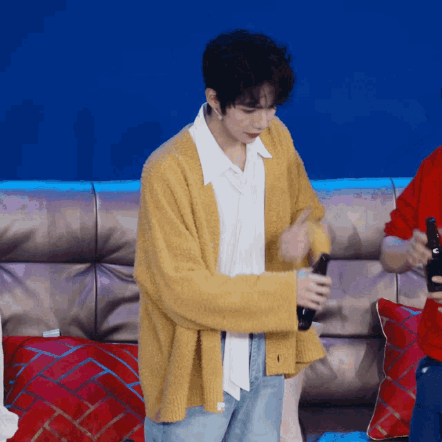 หลัวอีโจว 罗一舟 GIF - หลัวอีโจว 罗一舟 Luoyizhou GIFs