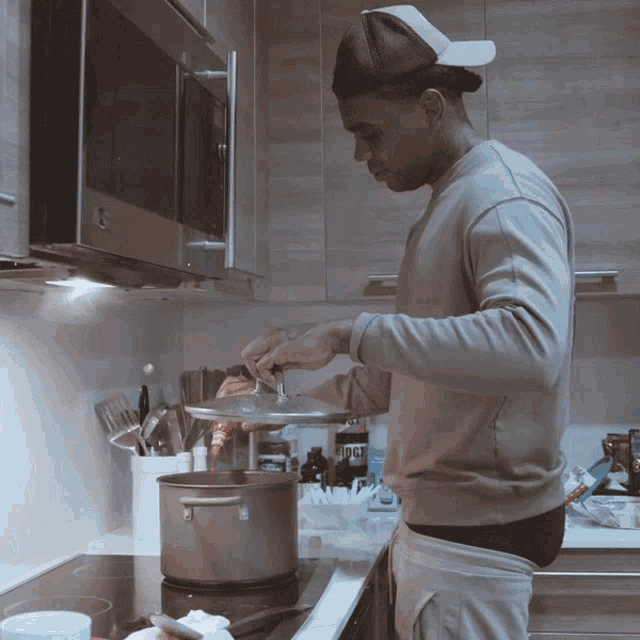Cooking Kevin Gates GIF - Cooking Kevin Gates The Man The Myth And The Legend GIFs