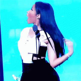 Nickki Minaj Hair Flip GIF - Nickki Minaj Hair Flip Hair GIFs